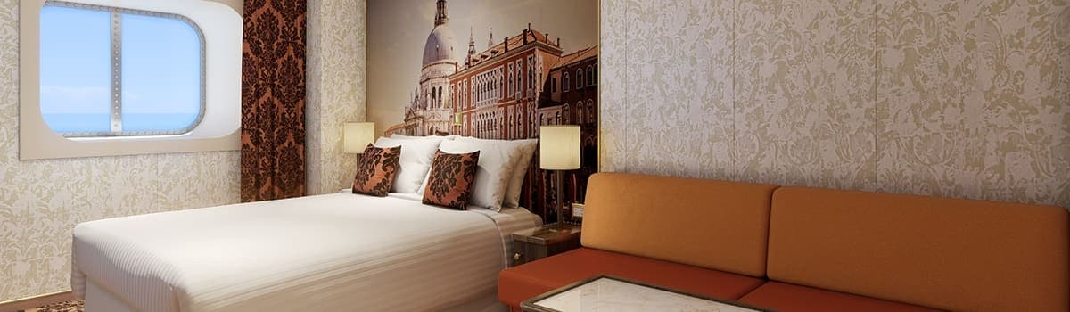Deluxe Ocean View stateroom, Carnival Venezia
