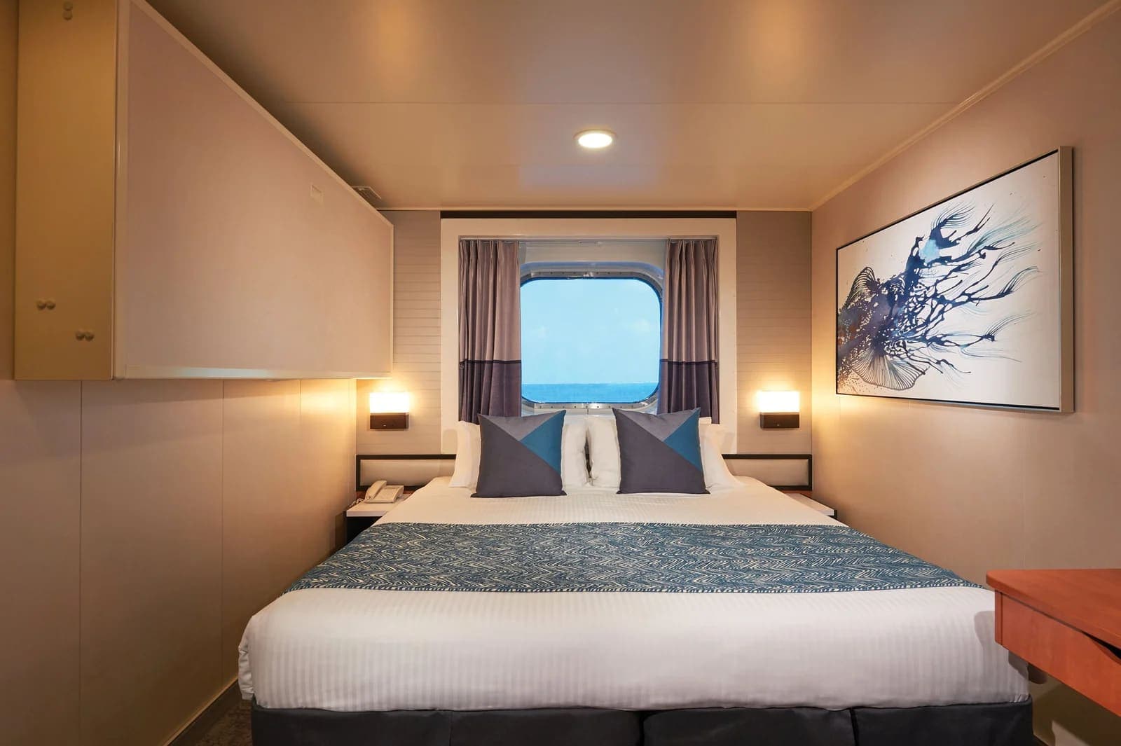 Family Oceanview, Norwegian Jade