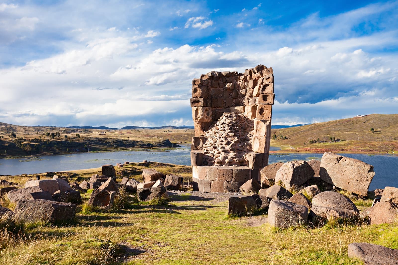 Sillustani in Lake Umayo, Peru