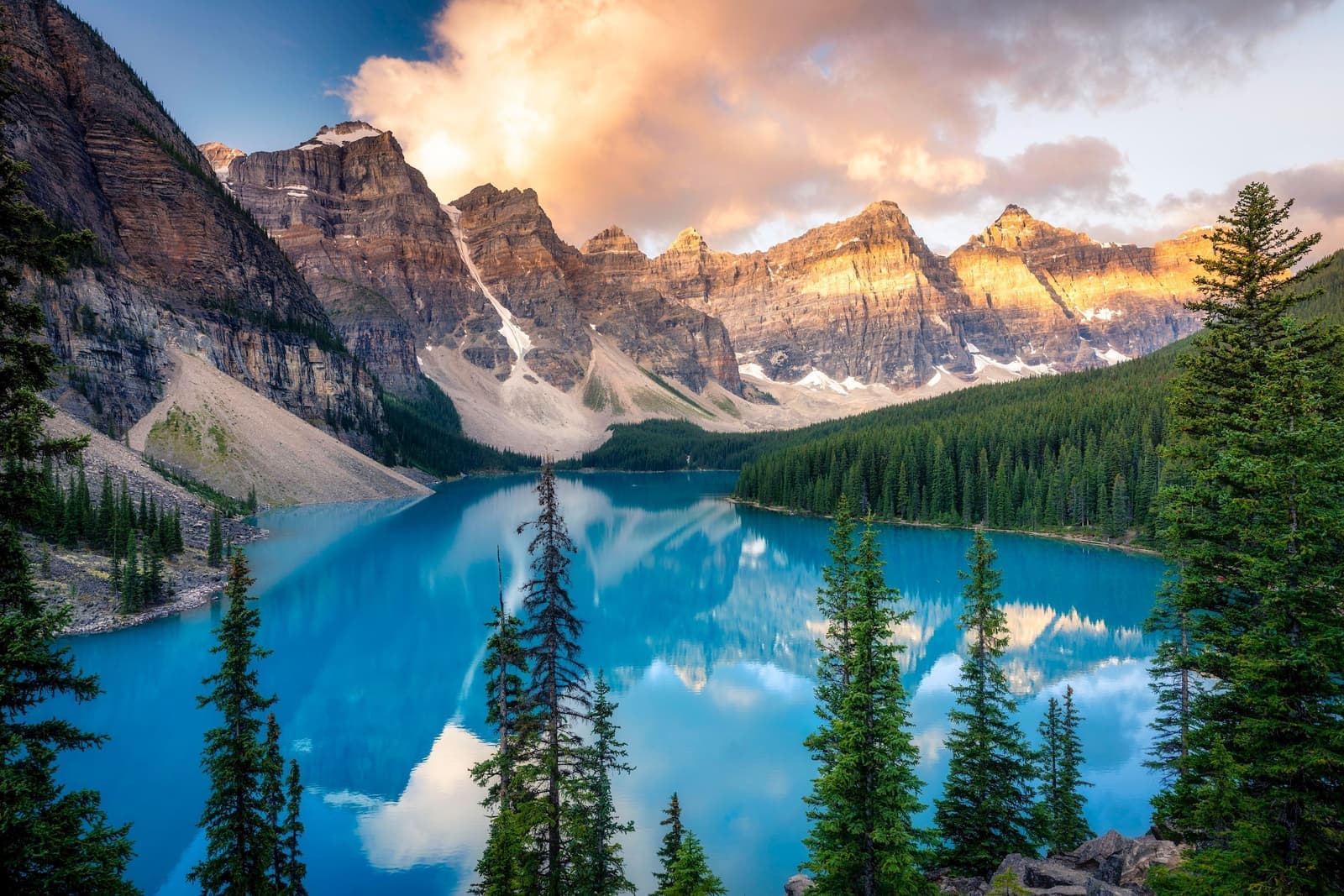 Moraine Lake, Banff National Park, Canada