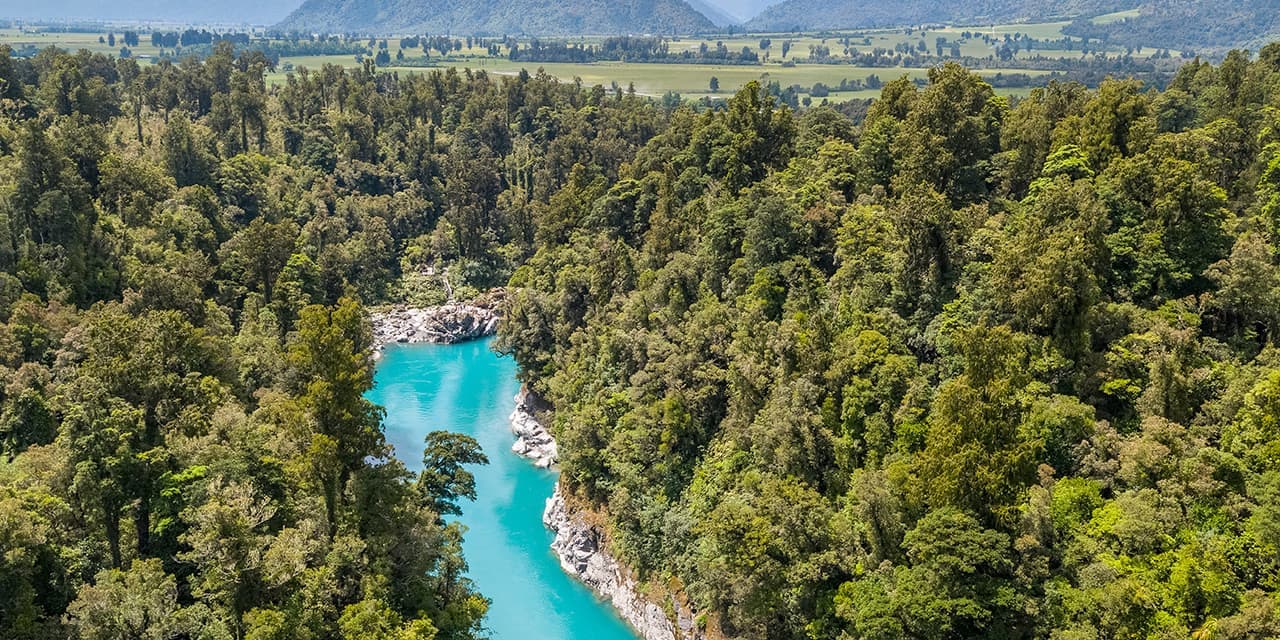 Hokitika Gorge With Mountains Background Credit Development West Coast
