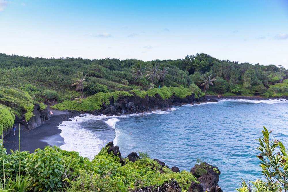 Waianapanapa State Park