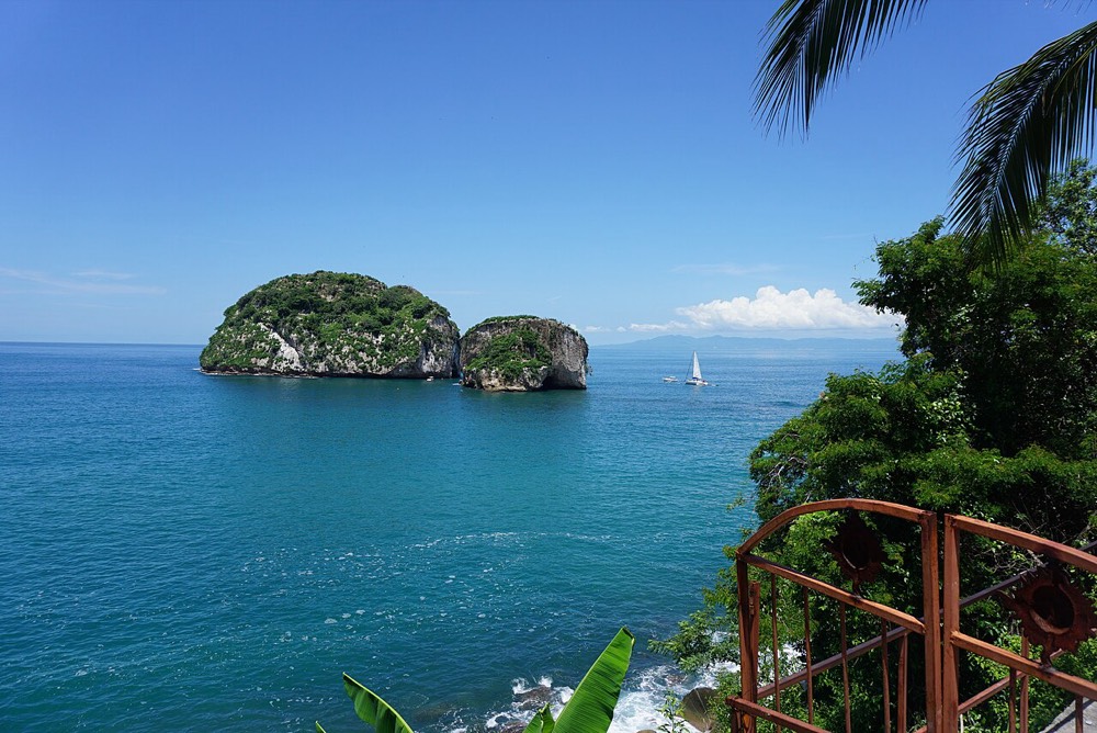 Los Arcos Marine Park